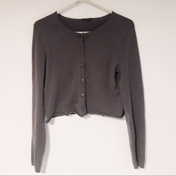 cardigan - Picture 6 of 9